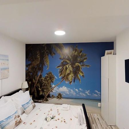 Sun Villa Residence Bukares Bagian luar foto